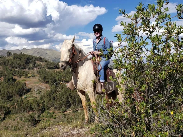 Horseback riding through the Balcony of the Devil